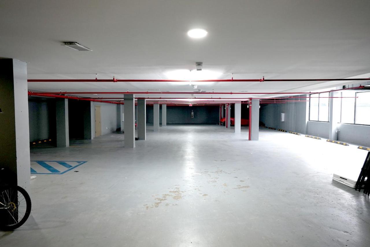 Hotel Liberty Inn & Suites-Jfk Airport- La Guardia Airport New York Bagian luar foto
