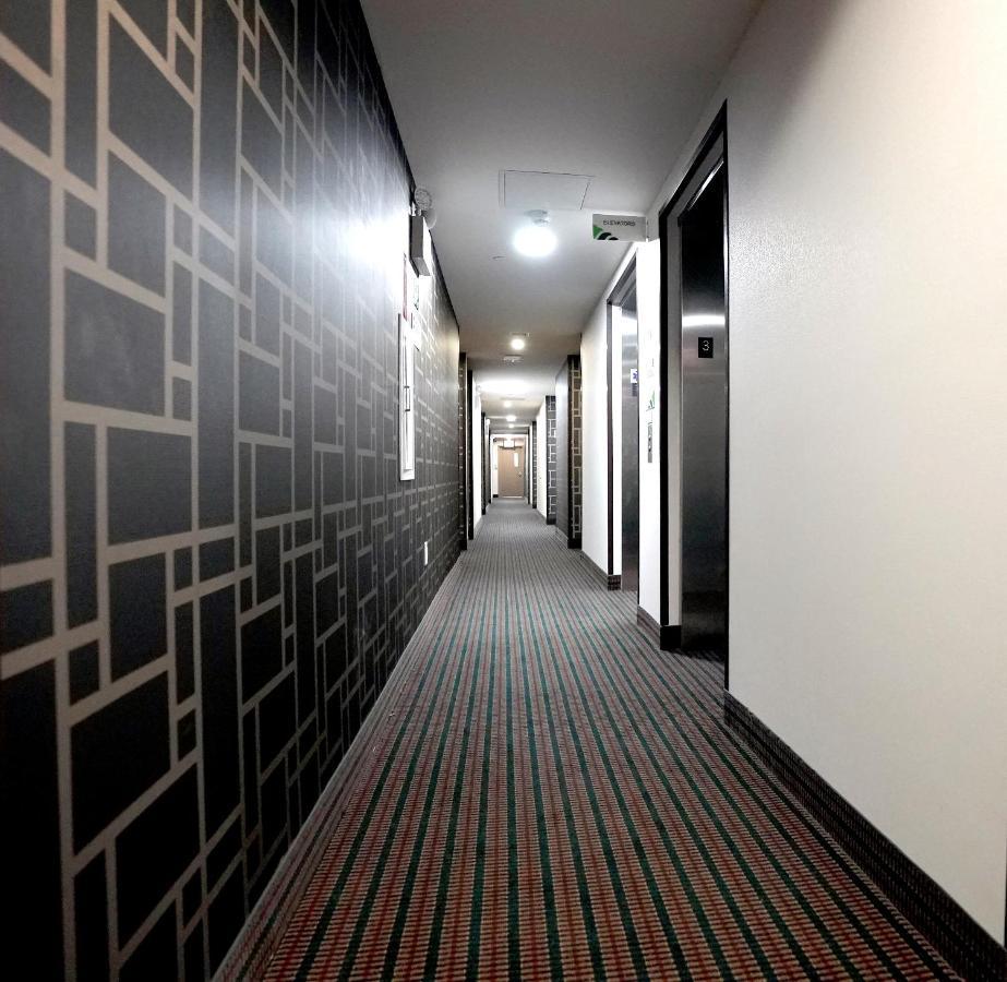 Hotel Liberty Inn & Suites-Jfk Airport- La Guardia Airport New York Bagian luar foto