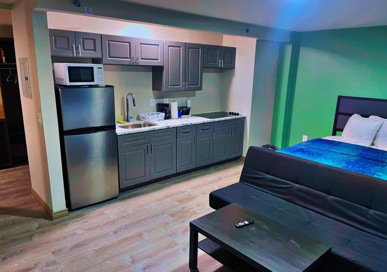 Hotel Liberty Inn & Suites-Jfk Airport- La Guardia Airport New York Bagian luar foto